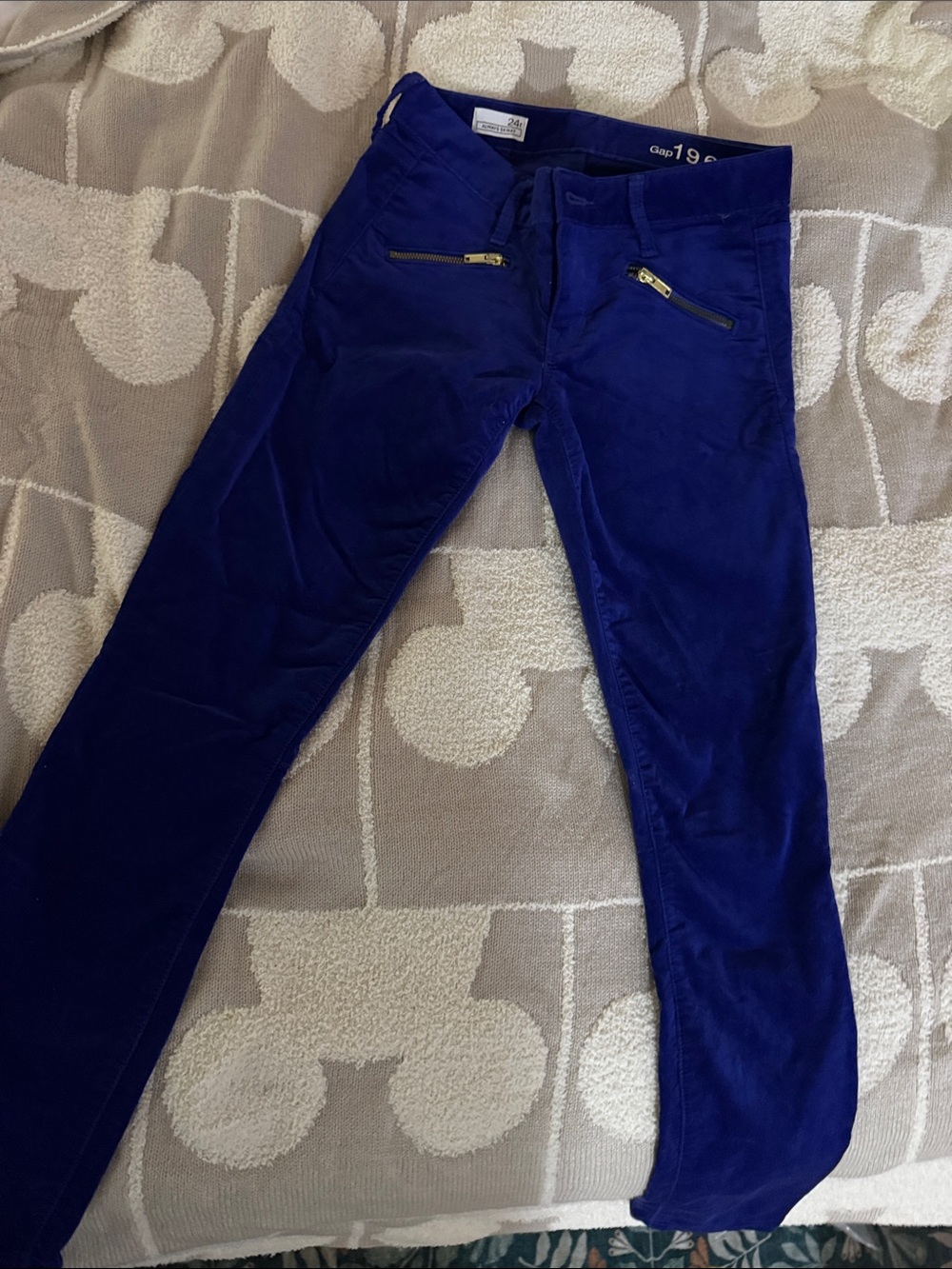GAP 1969 Deep Blue Velvet Skinny Pants with Gold Zippers